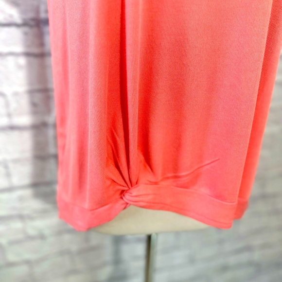 Southern Shirt Coral Knot-Front Tee‎ – Size Medium NWT - Picture 3 of 11